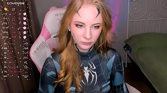 Snapshot of lilKitty_Melanie chatting on October 31, 8:38 pm lilKitty Melanie online show from October 31, 8:38 pm