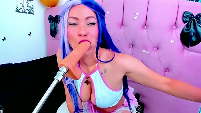 danythomsonm online show from April 5, 2:07 am