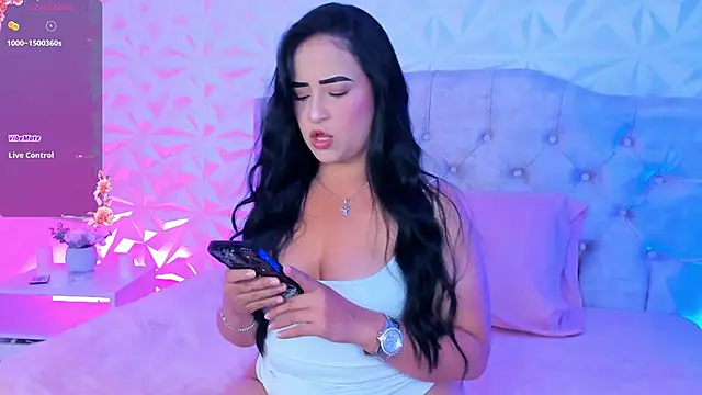 Snapshot of Miss_Ivy4 chatting on September 28, 12:50 am Miss Ivy4 online show from September 28, 12:50 am