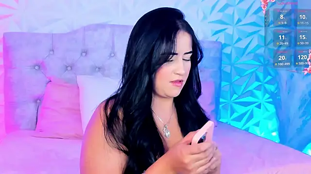 Snapshot of Miss_Ivy4 chatting on February 12, 4:44 am Miss Ivy4 online show from February 12, 4:44 am