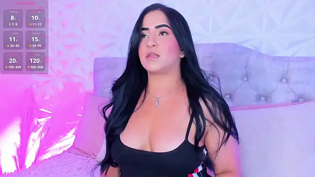 Miss Ivy4 online show from May 17, 7:03 pm