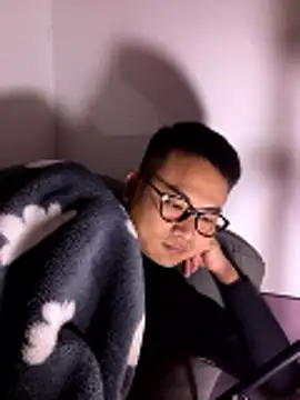 lixiaoshuai8 online show from January 8, 3:18 pm