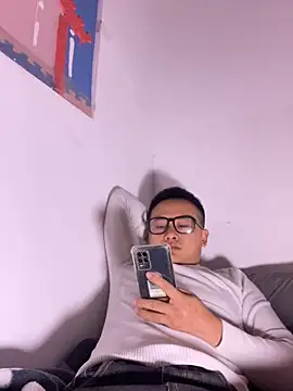 Snapshot of lixiaoshuai8 chatting on November 24, 4:45 am lixiaoshuai8 online show from November 24, 4:45 am