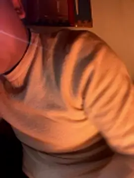 lixiaoshuai8 online show from January 17, 9:02 am