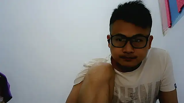 Snapshot of lixiaoshuai8 chatting on March 15, 3:37 pm lixiaoshuai8 online show from March 15, 3:37 pm