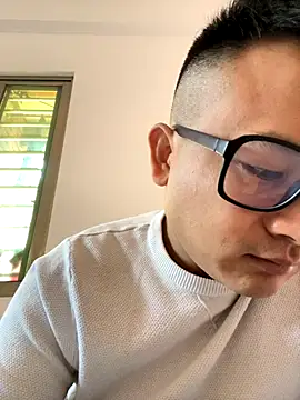 Snapshot of lixiaoshuai8 chatting on December 5, 4:44 am lixiaoshuai8 online show from December 5, 4:44 am