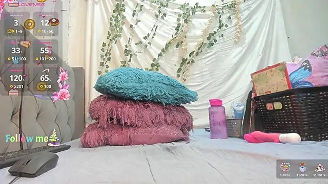 imtiffany w online show from December 2, 1:46 pm