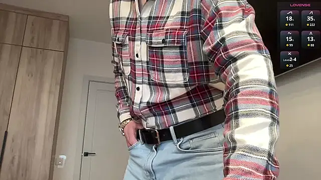 cute mark online show from February 9, 1:42 pm