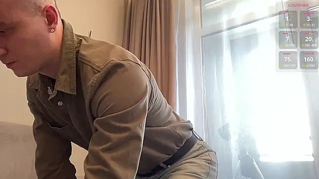 cute mark online show from February 21, 1:35 pm