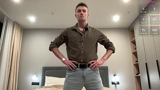 cute mark online show from November 6, 7:40 pm