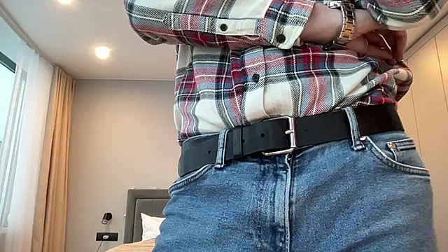 cute mark online show from December 23, 7:29 am