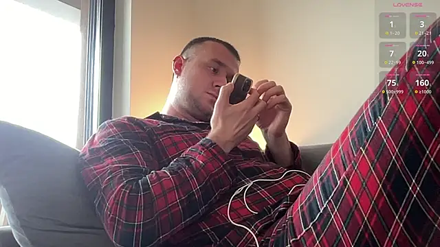 cute mark online show from January 23, 8:57 am