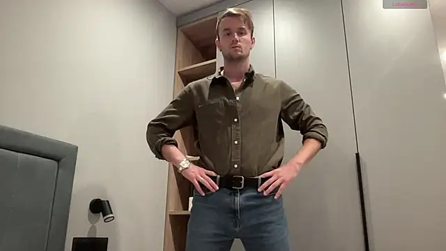 cute mark online show from September 13, 6:30 pm