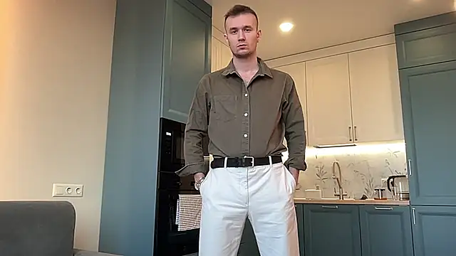 cute mark online show from March 26, 6:33 am