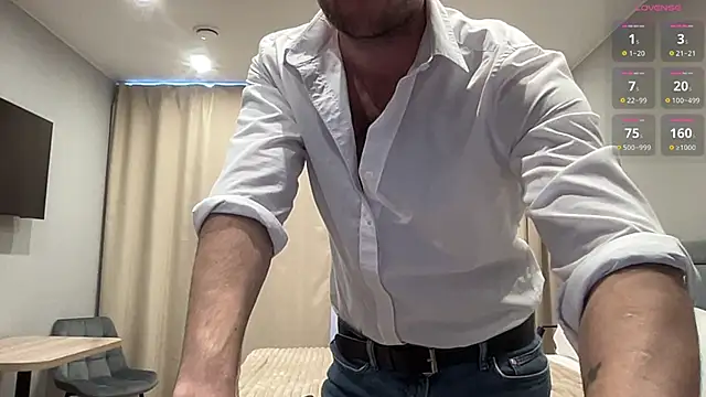 cute mark online show from October 17, 10:18 am