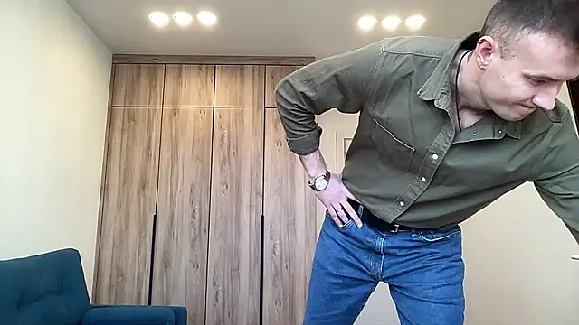 cute mark online show from March 28, 5:30 am