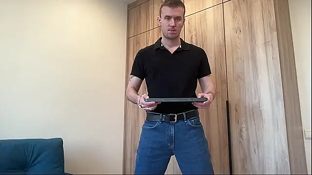 cute mark online show from March 15, 5:25 am