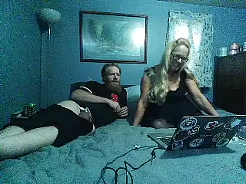 letsgetdirty1981 online show from December 29, 4:29 pm