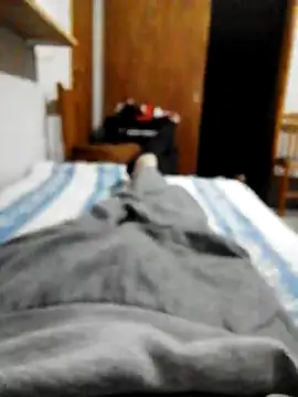 Snapshot of Ntinoslrs chatting on January 17, 7:49 pm Ntinoslrs online show from January 17, 7:49 pm