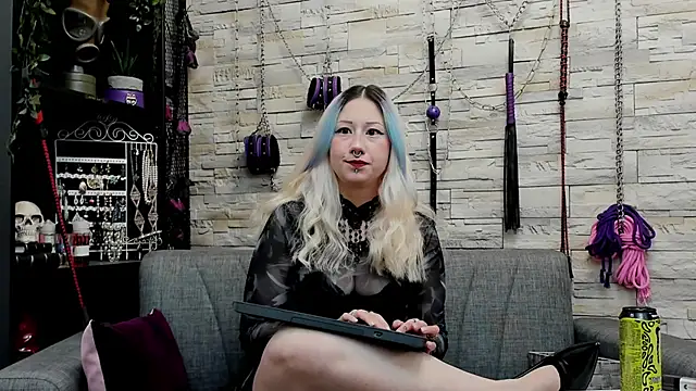 CruelMistress online show from December 22, 12:22 am