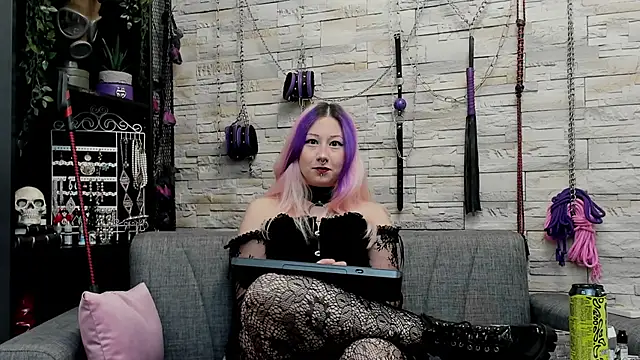 CruelMistress online show from November 21, 4:06 pm