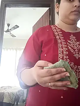 Snapshot of rituu07 chatting on February 26, 4:30 am rituu07 online show from February 26, 4:30 am