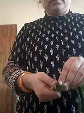 Snapshot of rituu07 chatting on January 22, 10:07 am rituu07 online show from January 22, 10:07 am