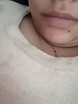 Snapshot of rituu07 chatting on February 6, 11:09 am rituu07 online show from February 6, 11:09 am