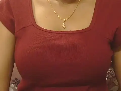  FluffyHxney  online show from October 5, 7:26 pm