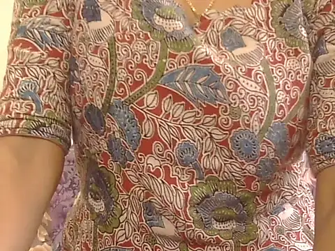  FluffyHxney  online show from October 5, 5:53 am