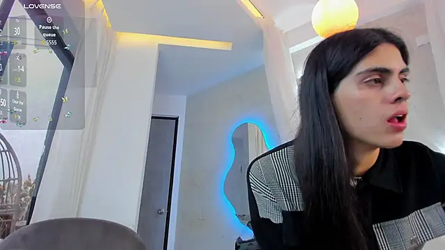 Snapshot of Venusflame__ chatting on November 8, 12:20 pm Venusflame online show from November 8, 12:20 pm