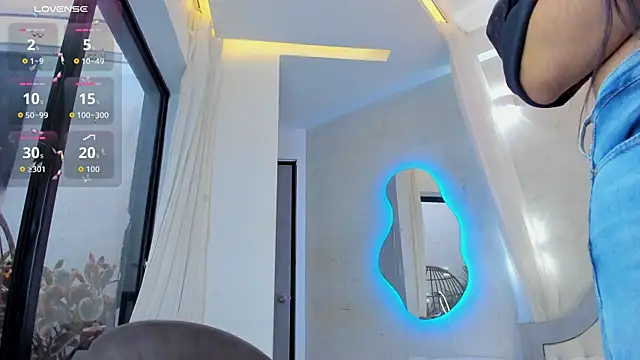 Snapshot of Venusflame__ chatting on October 20, 11:55 am Venusflame online show from October 20, 11:55 am