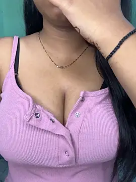 Ishaani 0 online show from June 14, 10:11 pm