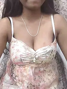 Snapshot of Ishaani_0 chatting on March 14, 10:05 pm Ishaani 0 online show from March 14, 10:05 pm