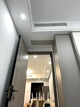 xyebobs online show from November 5, 3:59 pm