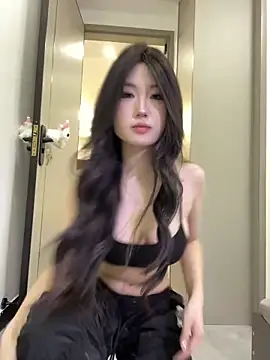 xyebobs online show from March 6, 4:02 pm