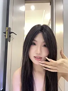 xyebobs online show from September 12, 1:44 pm