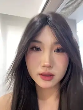 xyebobs online show from September 17, 1:57 pm