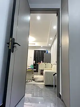 xyebobs online show from September 20, 2:44 pm