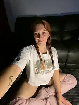 Stoner BarbieXX online show from September 10, 9:25 pm