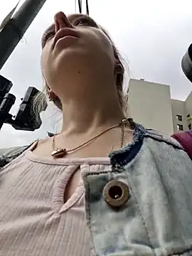 Public Katrisha online show from October 22, 3:33 pm