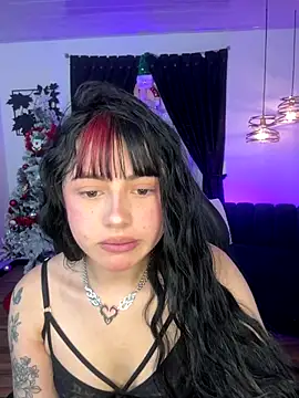 Snapshot of myeimmy_33 chatting on December 15, 7:52 pm myeimmy 33 online show from December 15, 7:52 pm