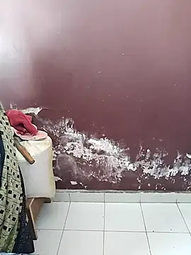 Snapshot of milf-kaira chatting on December 30, 5:04 am milf-kaira online show from December 30, 5:04 am