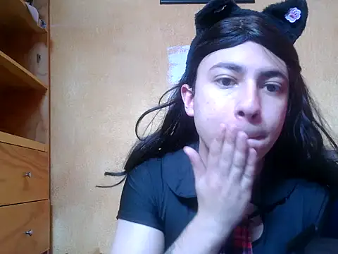 Yasmin Paez99 online show from January 17, 6:55 pm