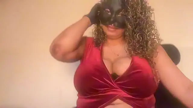 SCARLET-SANTANA online show from May 6, 8:24 pm