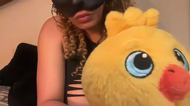 SCARLET-SANTANA online show from February 19, 10:07 pm