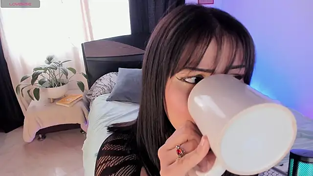 anhiahoney02 online show from March 19, 1:55 pm