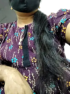Snapshot of Tamilrojanew chatting on July 10, 4:29 pm Tamilrojanew online show from July 10, 4:29 pm