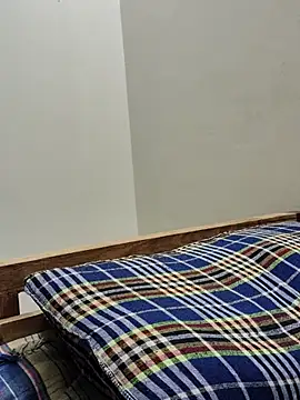 Snapshot of Tamilrojanew chatting on December 4, 5:56 pm Tamilrojanew online show from December 4, 5:56 pm