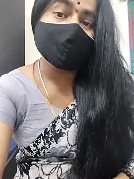 Snapshot of Tamilrojanew chatting on November 11, 4:46 pm Tamilrojanew online show from November 11, 4:46 pm